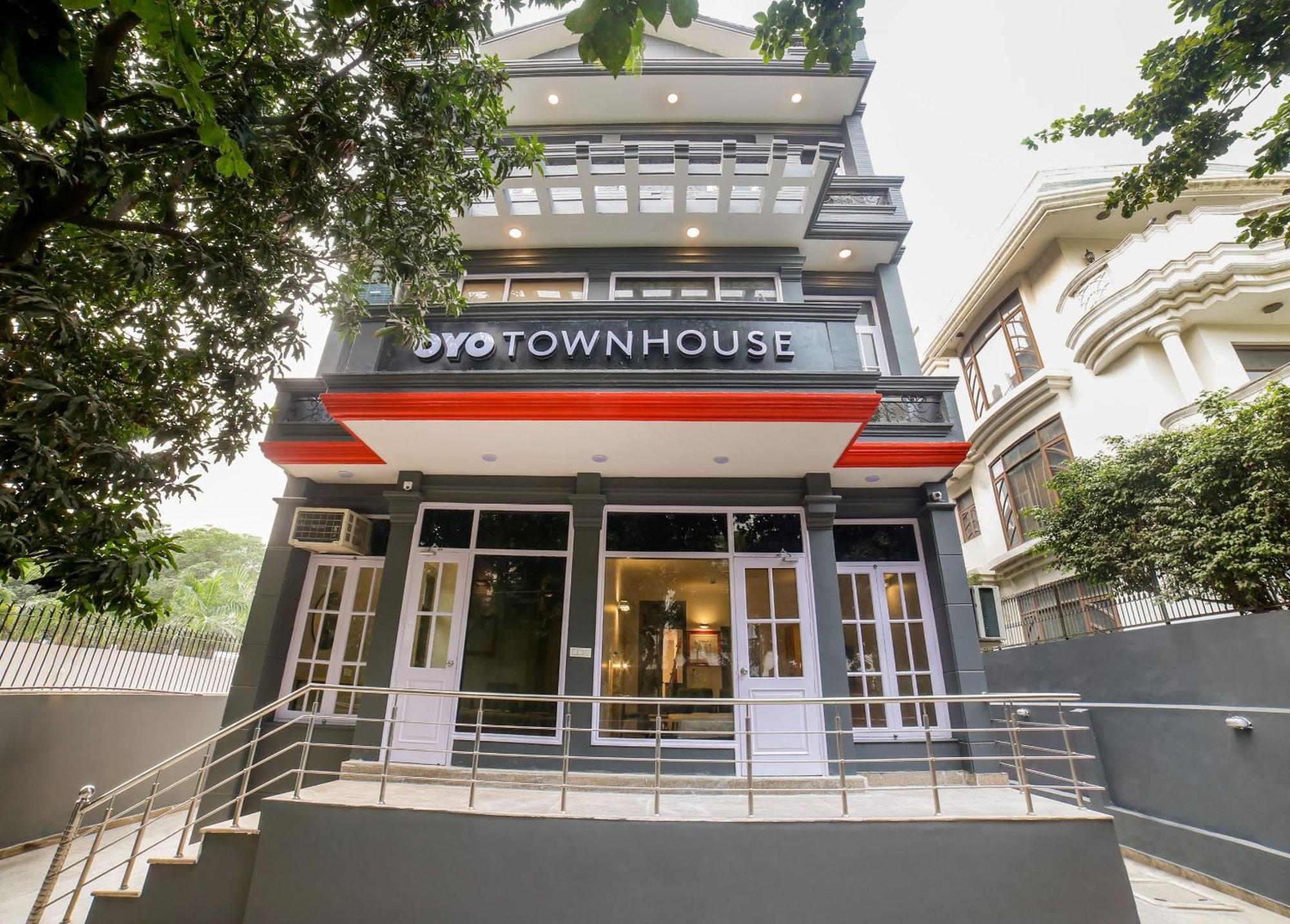 Townhouse 330 Dlf Phase-2 Near Leisure Valley Park Gurgaon Extérieur photo