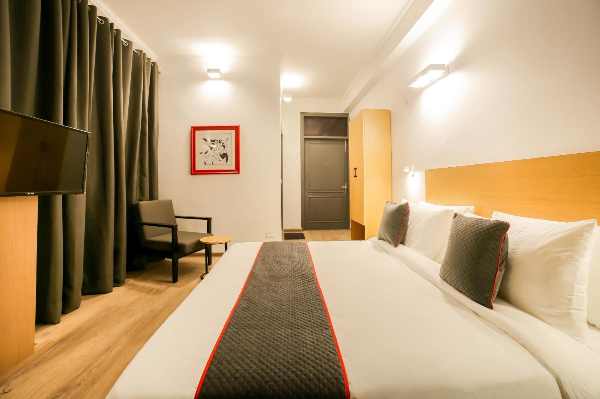 Townhouse 330 Dlf Phase-2 Near Leisure Valley Park Gurgaon Extérieur photo