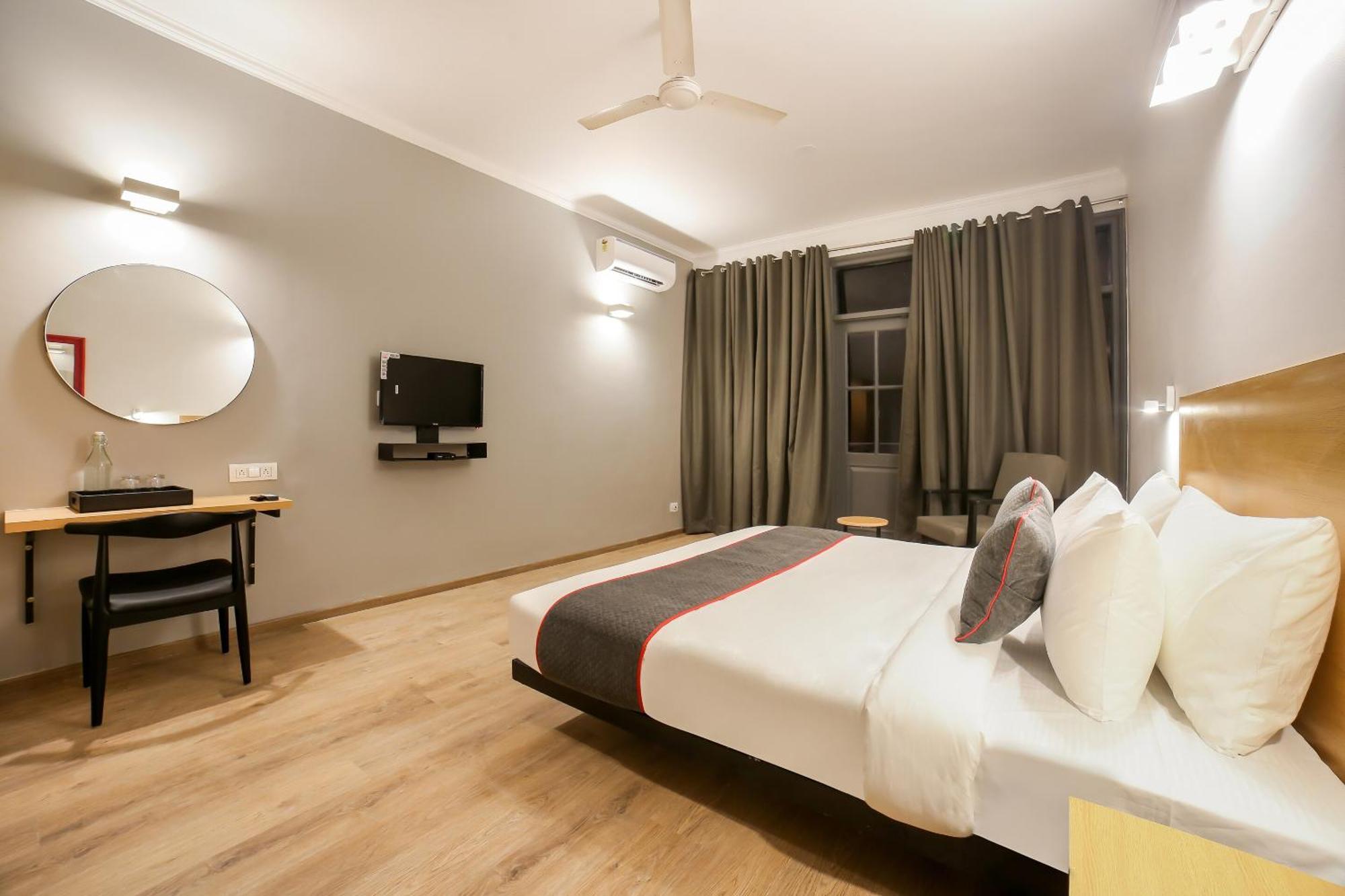 Townhouse 330 Dlf Phase-2 Near Leisure Valley Park Gurgaon Extérieur photo